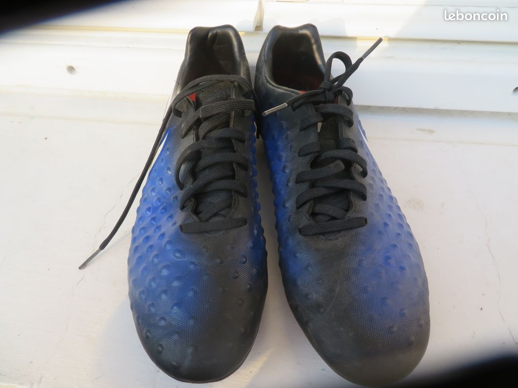 Chaussure foot Nike Magista Taille 44 (image 4)
