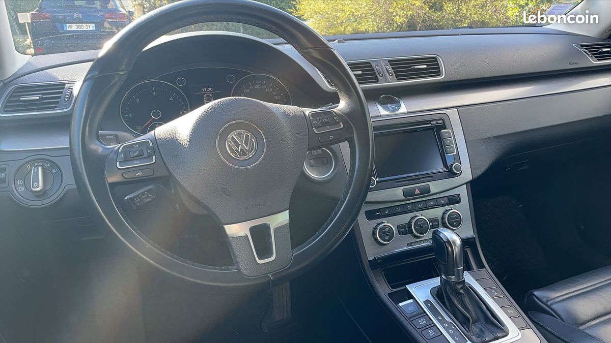 Volkswagen Passat SW VII 2.0 TDI 170 4Motion DSG6 R Line (image 28)