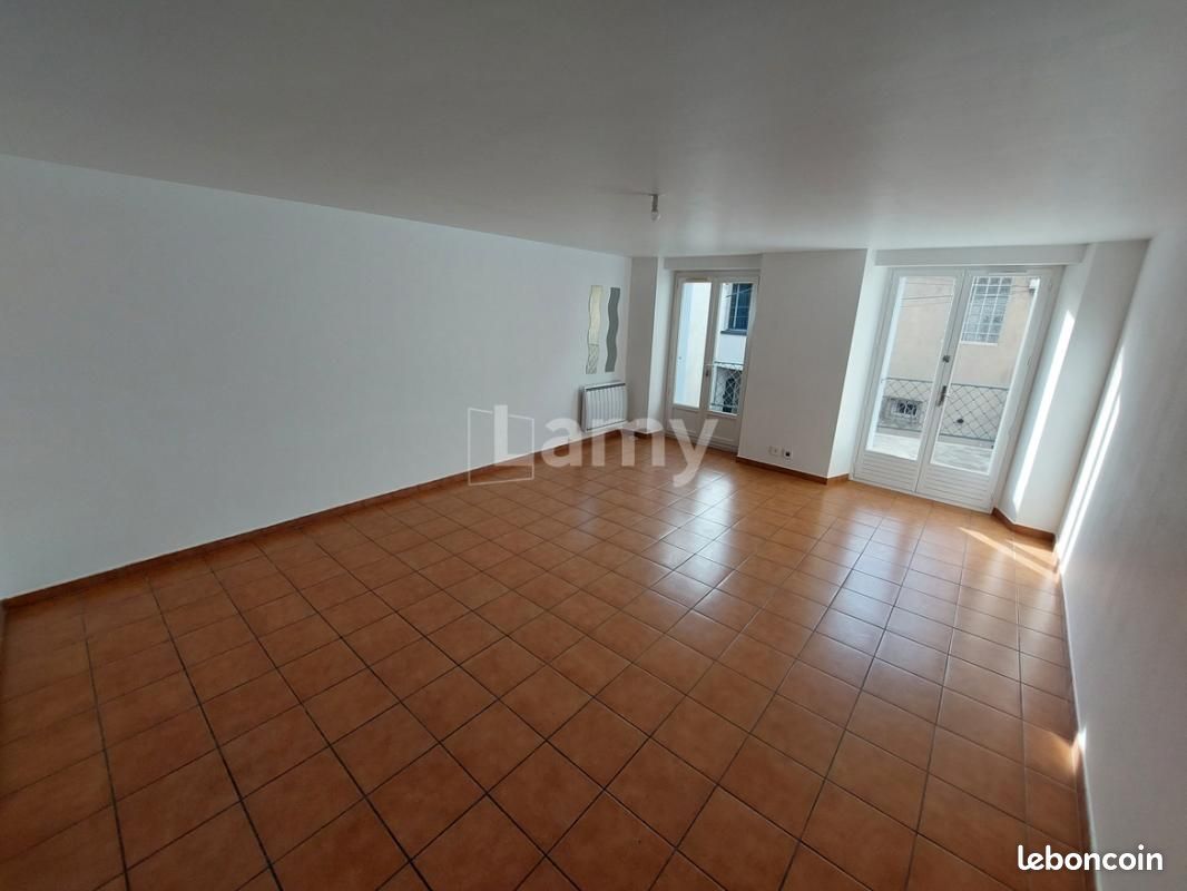 Maison 4 pièces 104 m² · à Issoire · 104 m² · 750 €/mois