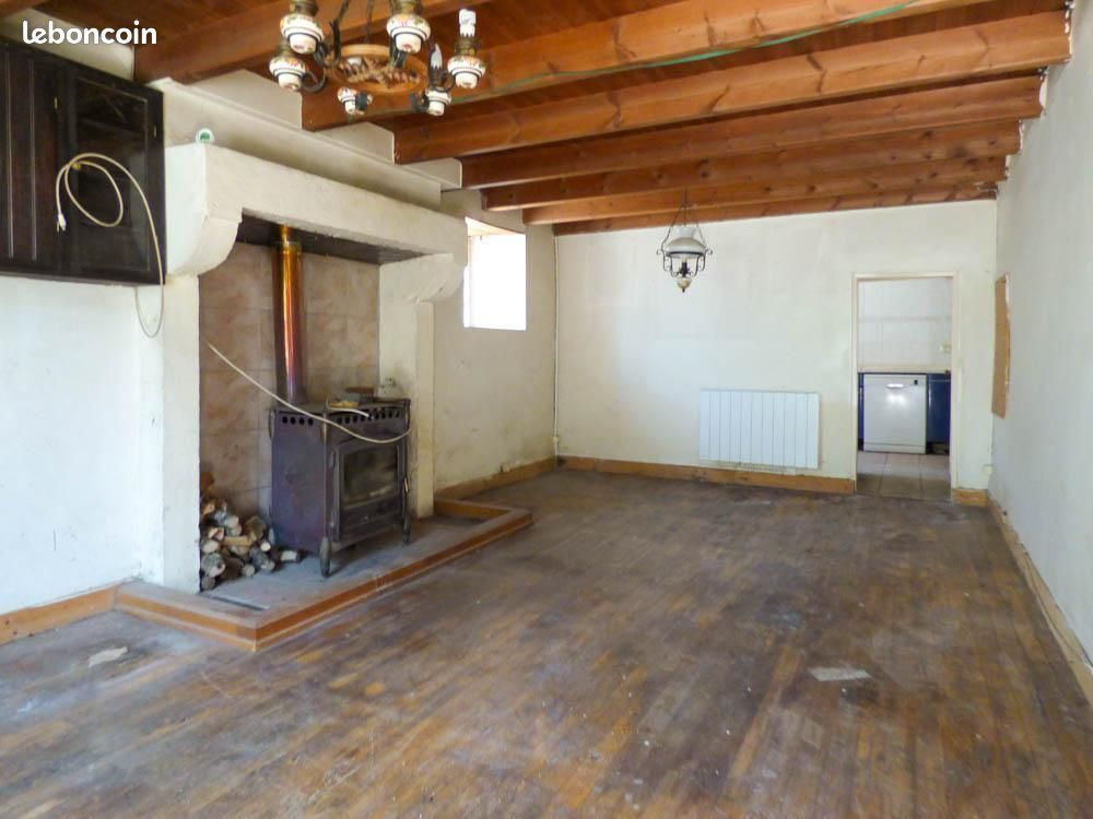Maison de village 6 pièces 148 m² - Sauzé-Vaussais 79190 (image 2)