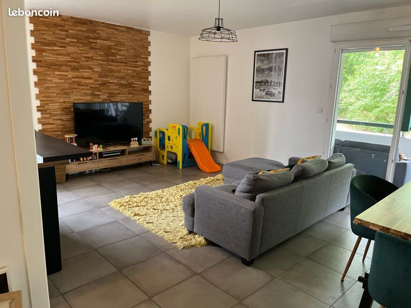 Appartement 3 pièces 70 m² · à Saint-Pierre-d'Irube · 70 m² · 330 000 €