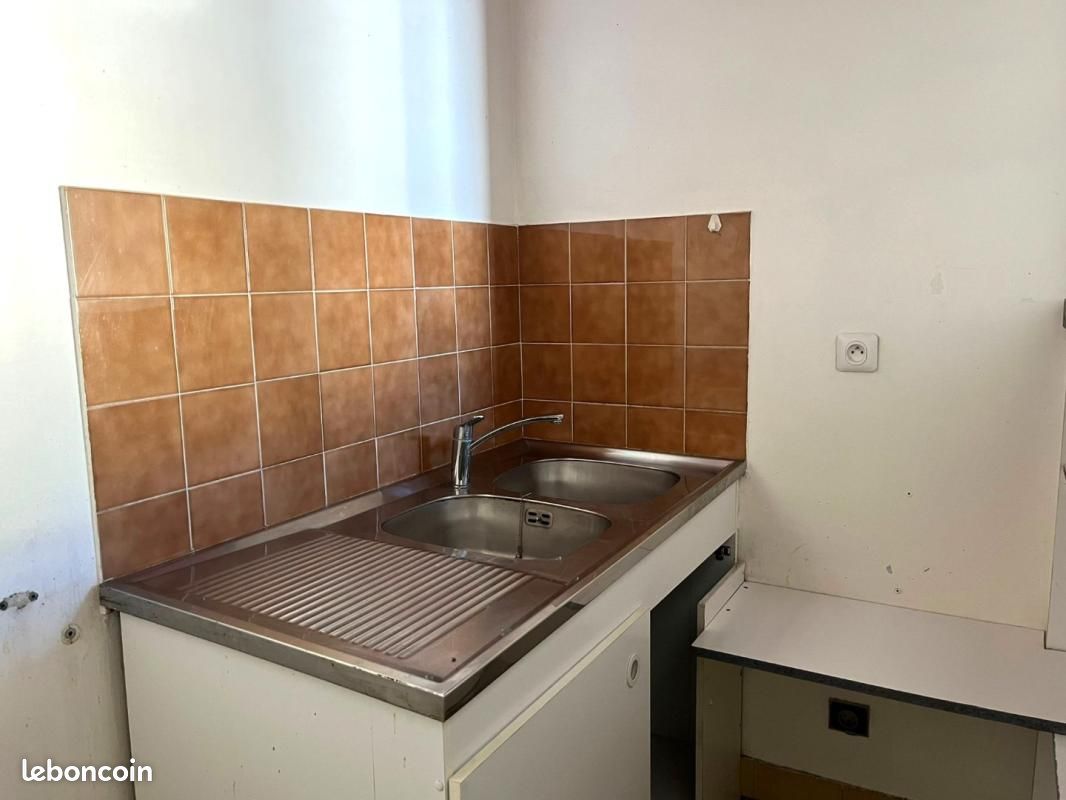 Appartement 1 pièce 27 m² · à Grenoble · 27 m² · 492 €/mois