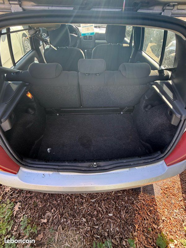 Renault clio (image 10)