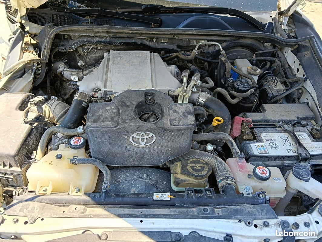 Pièces détachées Toyota Hilux Revo (image 3)