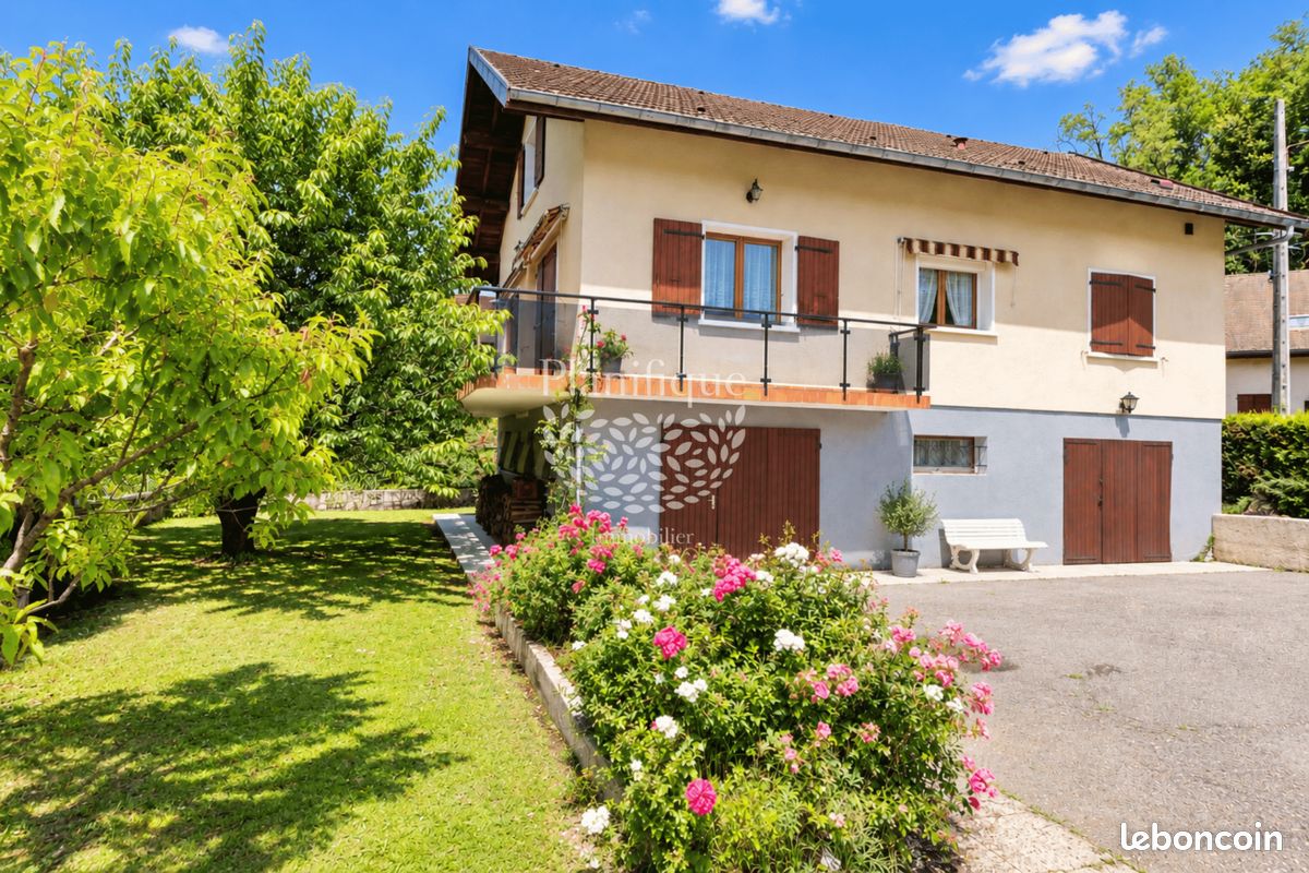 Maison 4 pièces 140 m² · à Frangy · 140 m² · 490 000 €