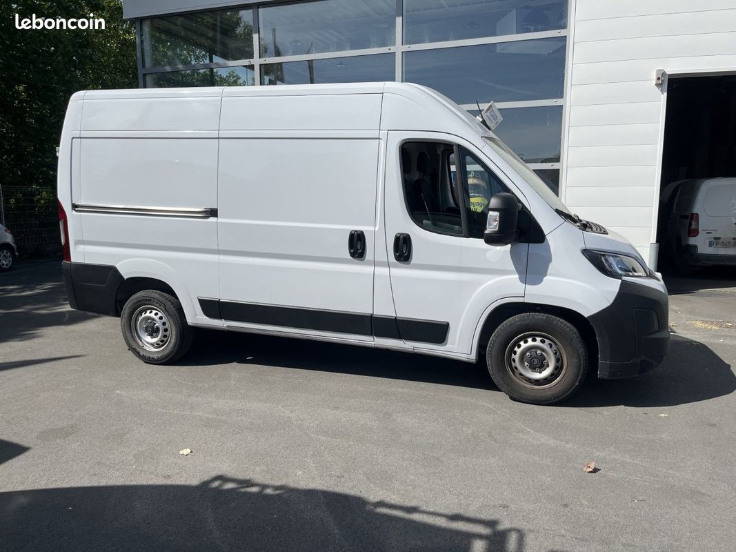 Citroën Jumper fourgon (2) L2H2 3.5T Diesel 140 ch Automatique (image 5)
