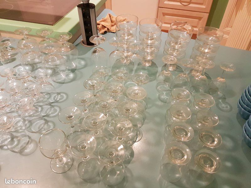 Vaisselle verres casseroles etc… (image 9)