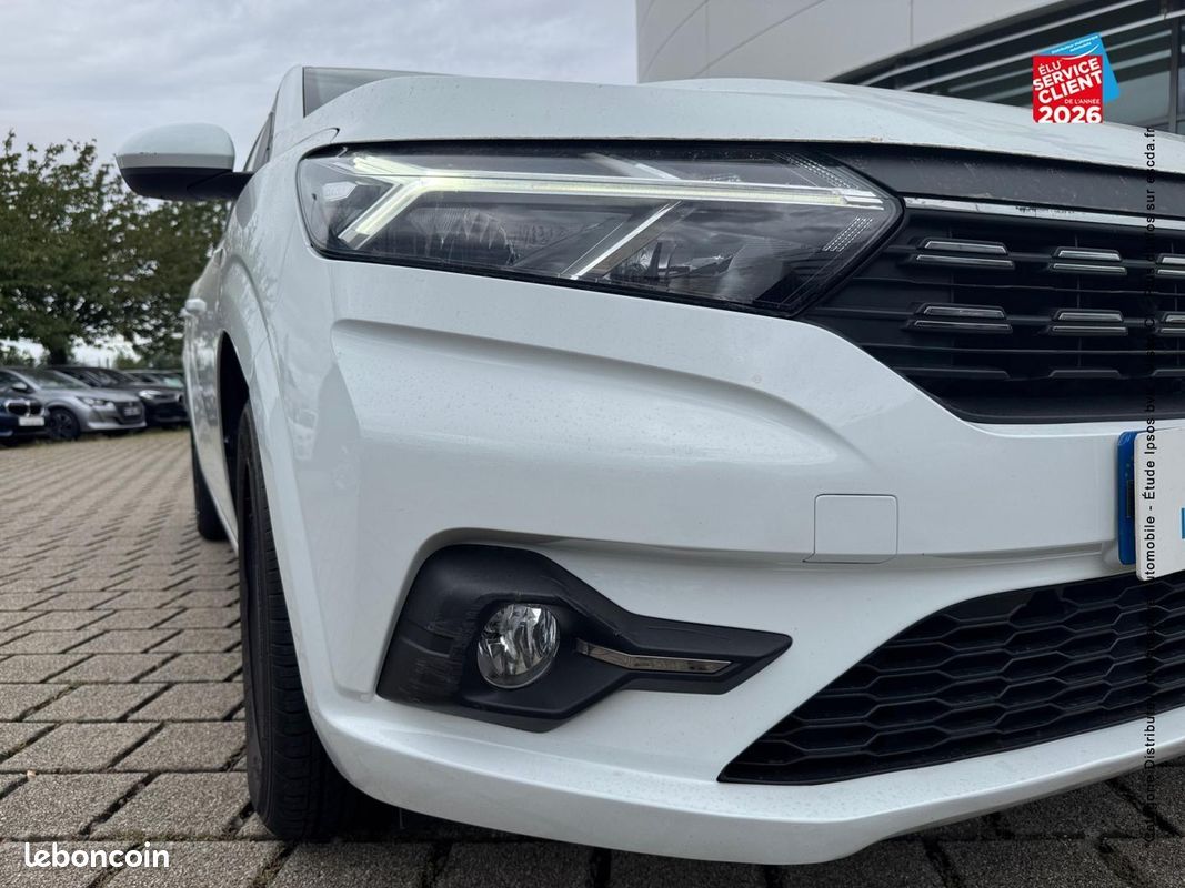 Dacia Sandero 1.0 TCe 90ch Confort (image 13)