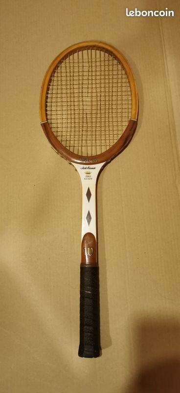 modèle 3D de Raquette de tennis en bois autographiée Wilson Jack Kramer - 1195555