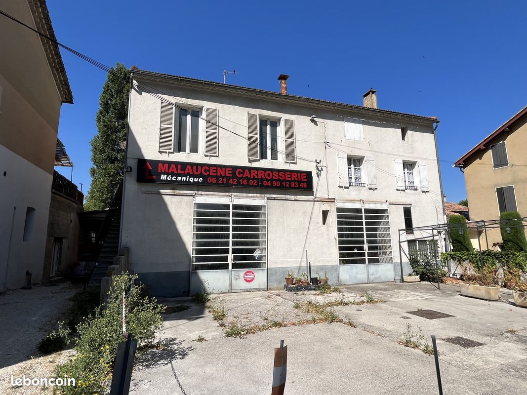 Maison 10 pièces 176 m² · à Malaucène · 176 m² · 378 000 €