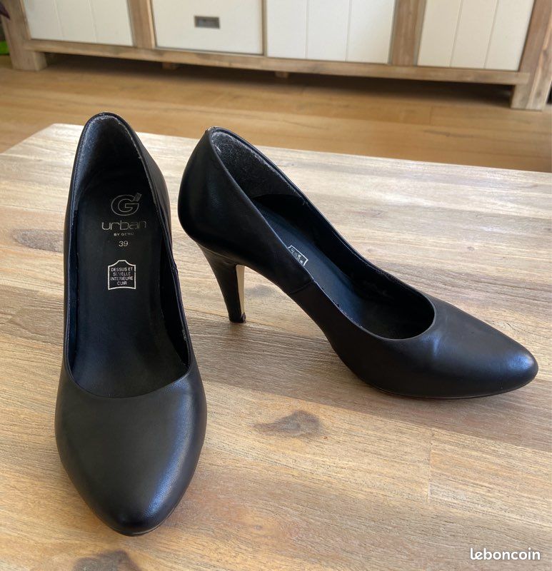 Escarpins noir t.39 (image 1)