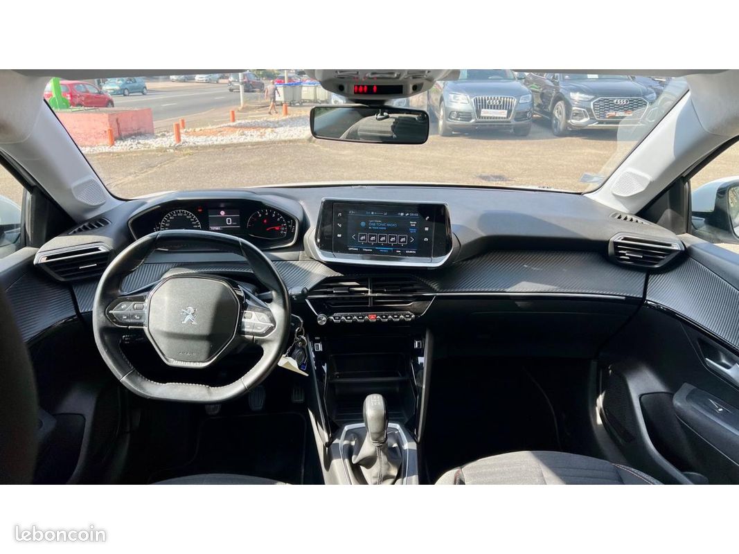 PEUGEOT 208 1.2i PureTech 12V S&S - 75 II 2019 BERLINE Active PHASE 1 (image 17)