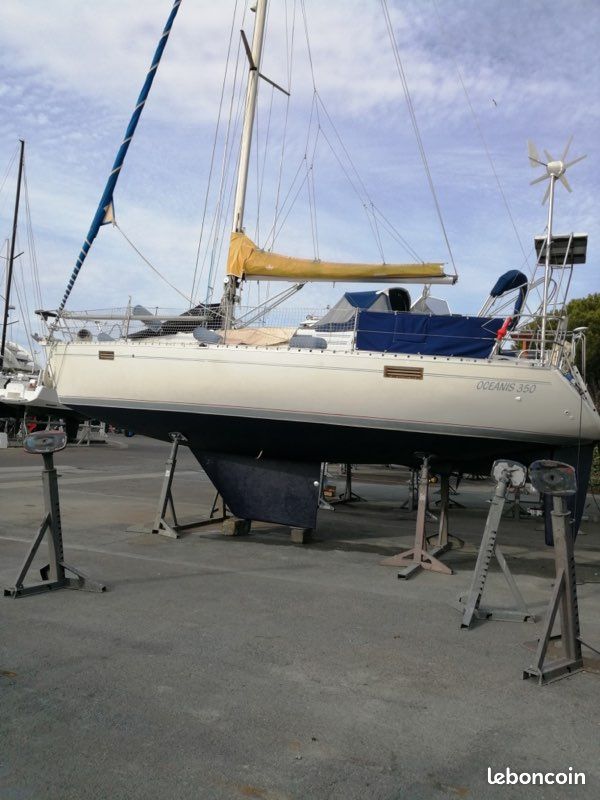 Beneteau Oceanis 350 — View photo 1
