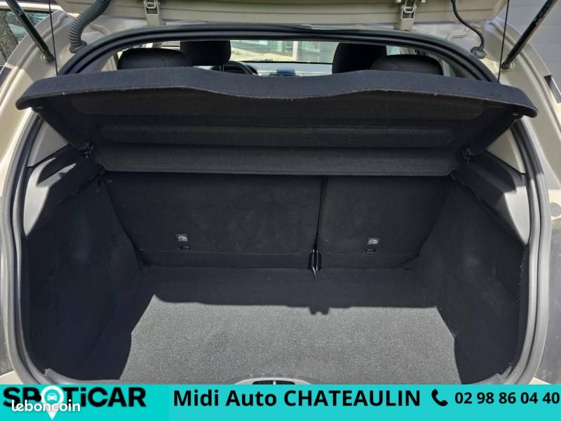 Citroen C3 1.2 PureTech 83 C-Series 123g (image 9)