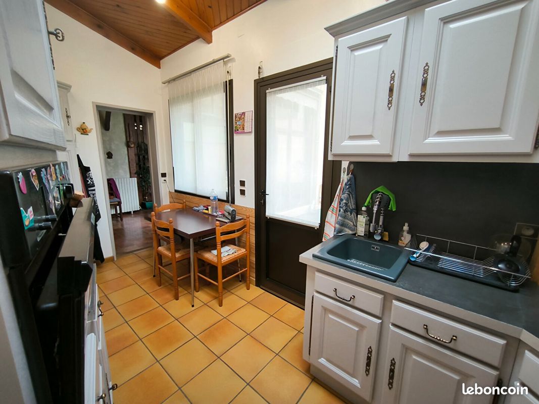 Maison 7 pièces 234 m² - Libourne 33500 (image principale 4)