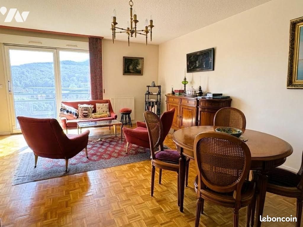 Appartement 4 pièces 128 m² · à Chambéry · 128 m² · 290 000 €
