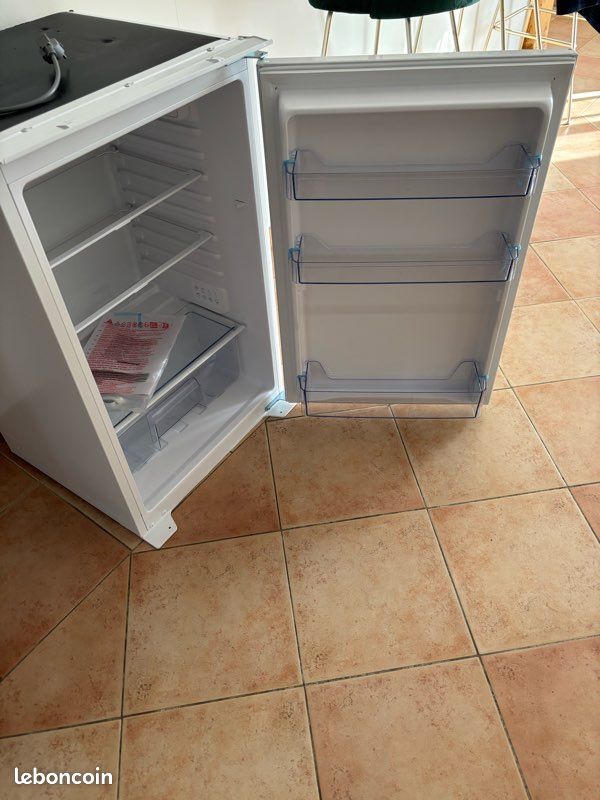 Frigo, petit réfrigérateur (image 6)