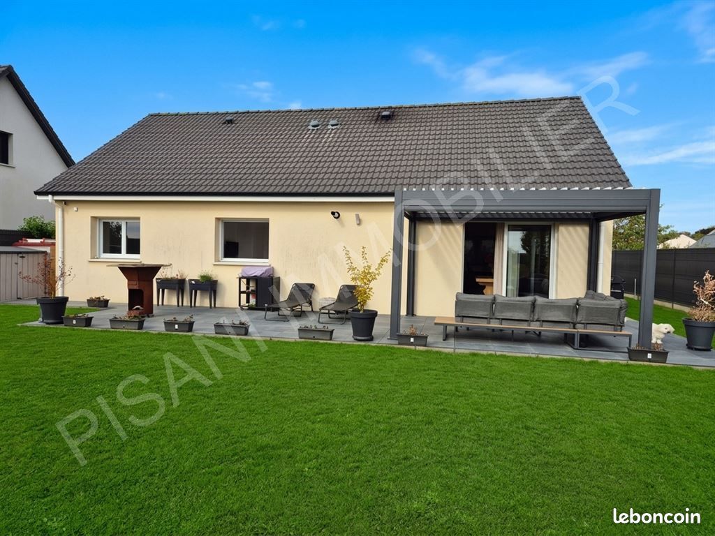Maison 5 pièces 85 m² · à Turretot · 85 m² · 295 000 €
