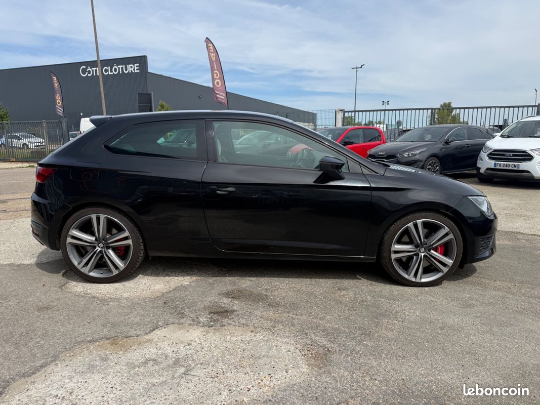 SEAT Leon SC 2.0 TSI 290 CH CUPRA BVA - CARPLAY/ANDROID AUTO - REGULATEUR ADAPTATIF - SIEGES AV CHAUFFANTS - (image 7)