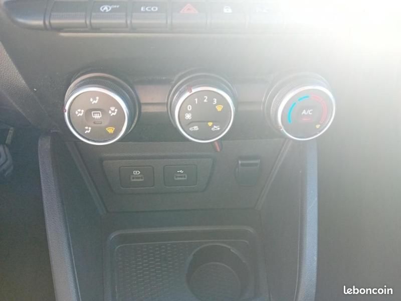 Dacia Duster 1.5 Blue dCi 115ch Confort 4x2 (image 26)