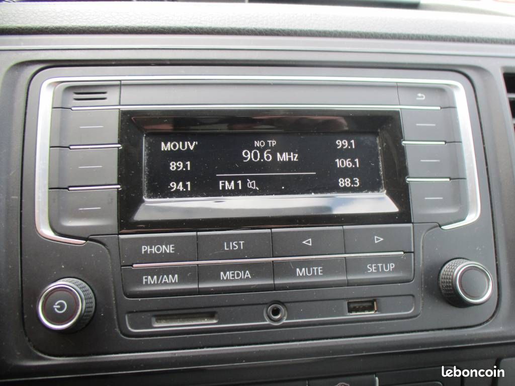 Volkswagen Transporter VI 2.0 TDI 150 L2 (image 14)