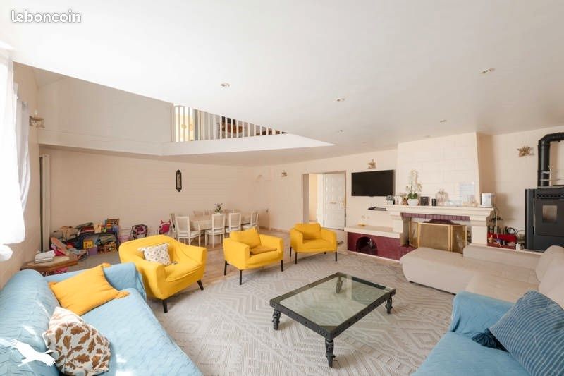 Maison 6 pièces 180 m² · à Bezons · 180 m² · 448 232 €