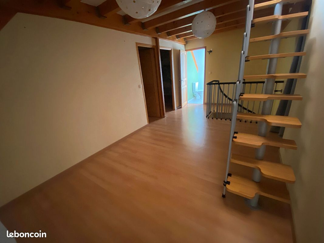 Appartement a louer besancon - 4 pièce(s) - 86 m2 - Surfyn