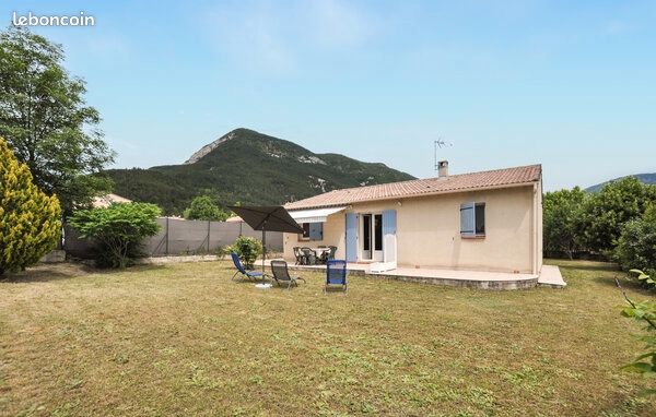 Maison 4 pièces 80 m² · à Saint-André-les-Alpes · 80 m² · 260 000 €