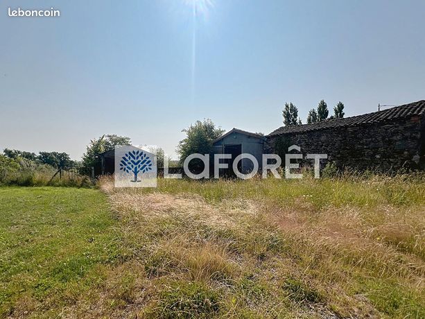 Terrain 3 pièces 121 m²