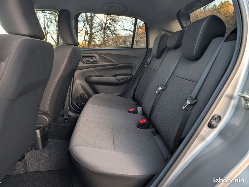 Suzuki swift 4x4 1.2 hybrid pack allgrip neuf carplay / camera / sieges chauffants (image 4)