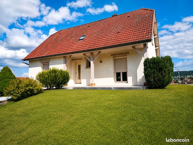 Maison 6 pièces 126 m² · à Noidans-lès-Vesoul · 126 m² · 208 000 €