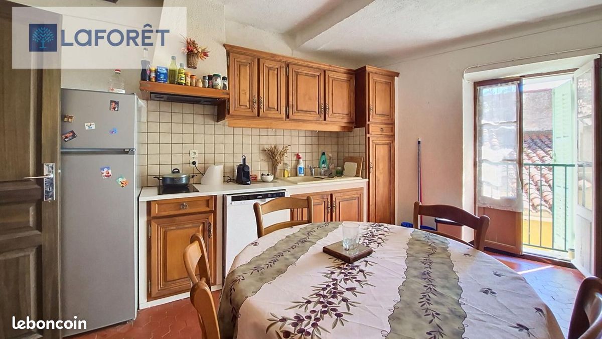 Appartement 3 pièces 50 m² · à Ollioules · 50 m² · 640 €/mois