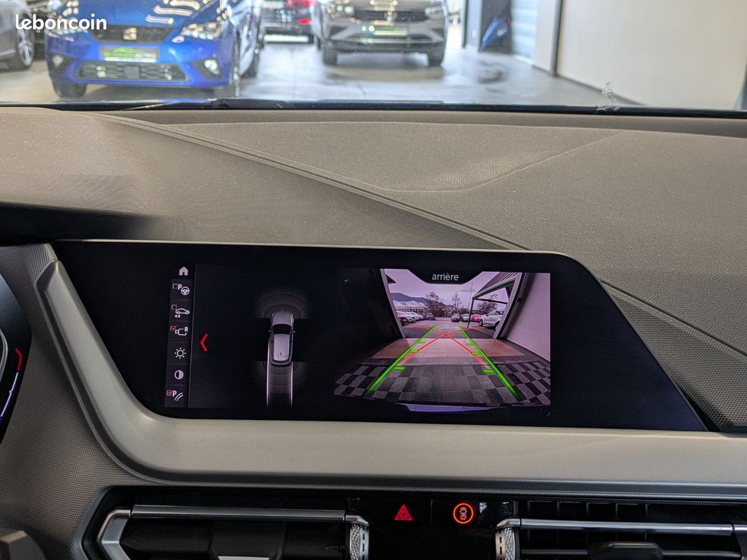 BMW SERIE 1 F40 118i 140cv DKG7 Lounge / GPS / Caméra de recul / Bluetooth (image 8)