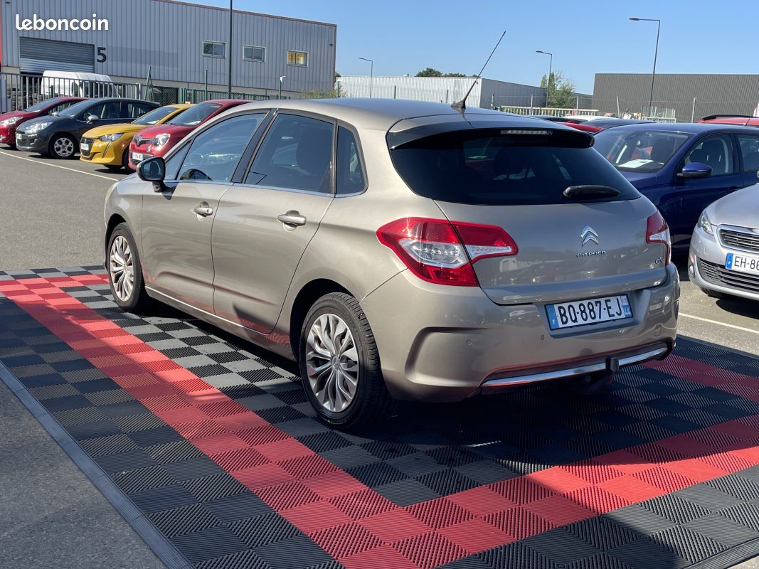 Citroen c4 1.6 hdi 110 cv garantie 3/12 mois 2011 (image 3)