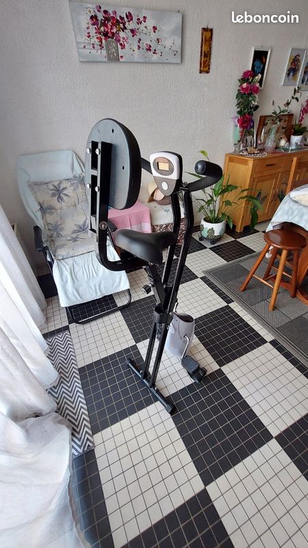 Vélo d appartement excellent etat (image 3)