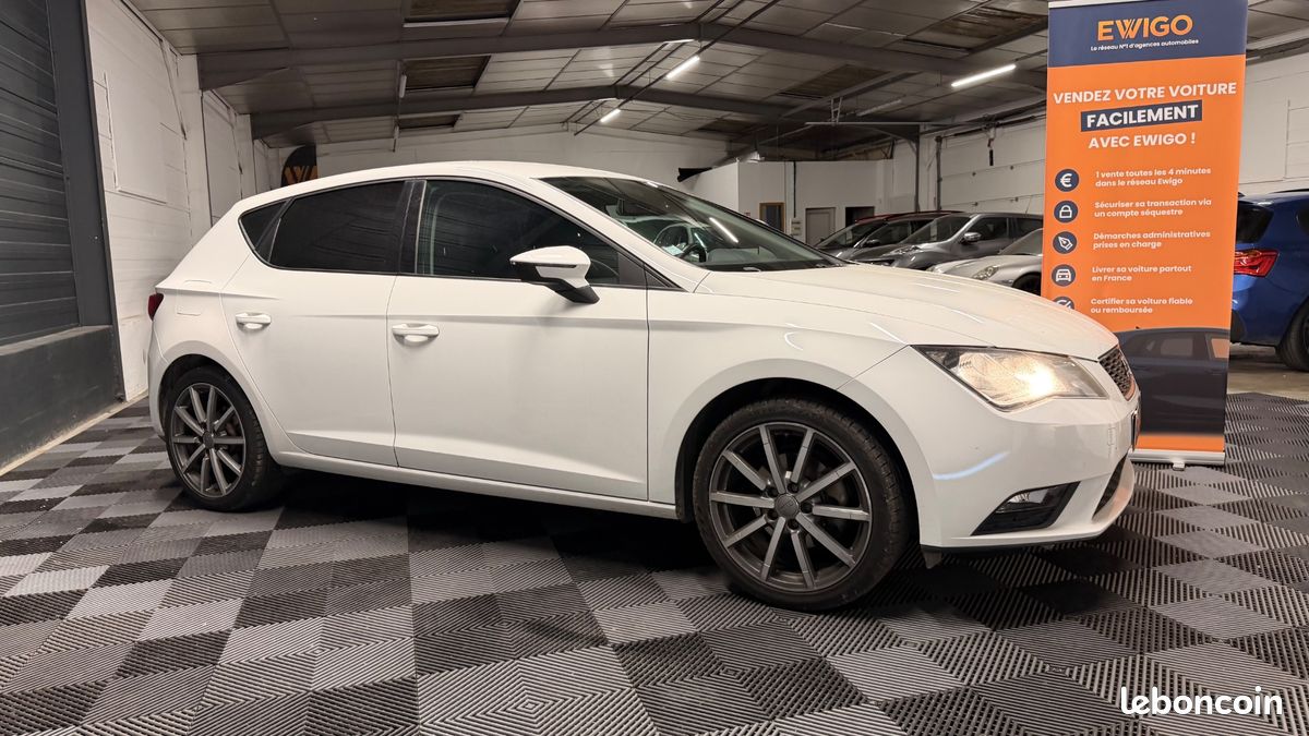 SEAT Leon 1.2 TSI 110 STYLE START-STOP + DASHCAM (image 17)