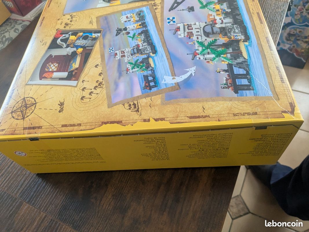 Lego 10320 jamais ouvert (image 5)