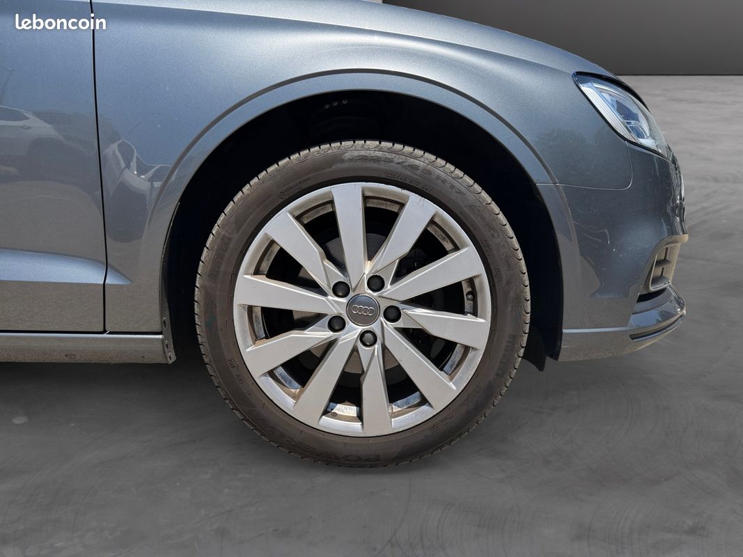 AUDI A3 Berline 1.0 TFSI 115 DESIGN - CarPlay - Coffre Electrique - Keyless - Suivi Complet - 2ᵉ Main - GARANTIE 12 MOIS (image 32)