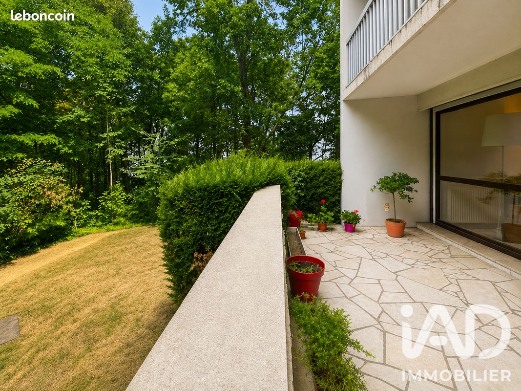 Appartement 3 pièces 64 m² · à Brunoy · 64 m² · 225 000 €