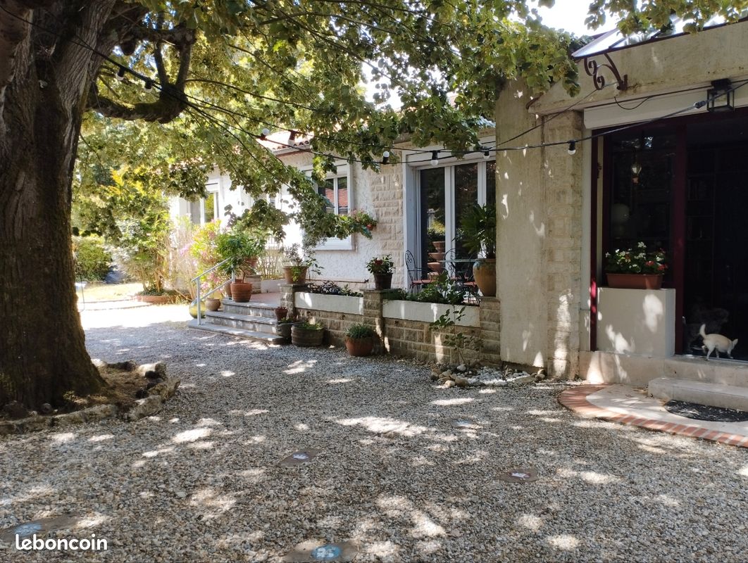 Maison 4 pièces 123 m² · à Cenon · 123 m² · 425 000 €