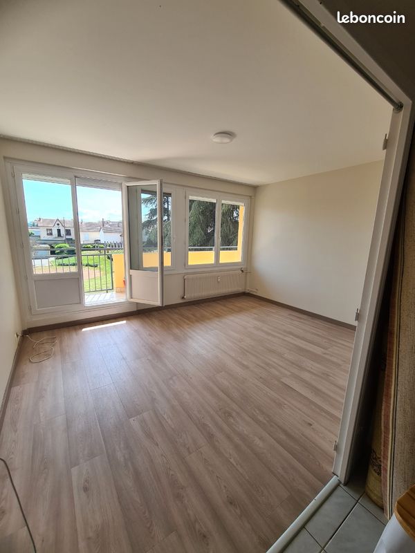 Appartement 3 pièces 60 m² · à Roanne · 60 m² · 98 000 €