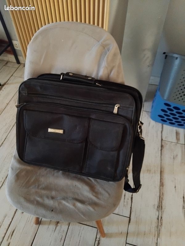 Sacoche ordinateur (image 1)