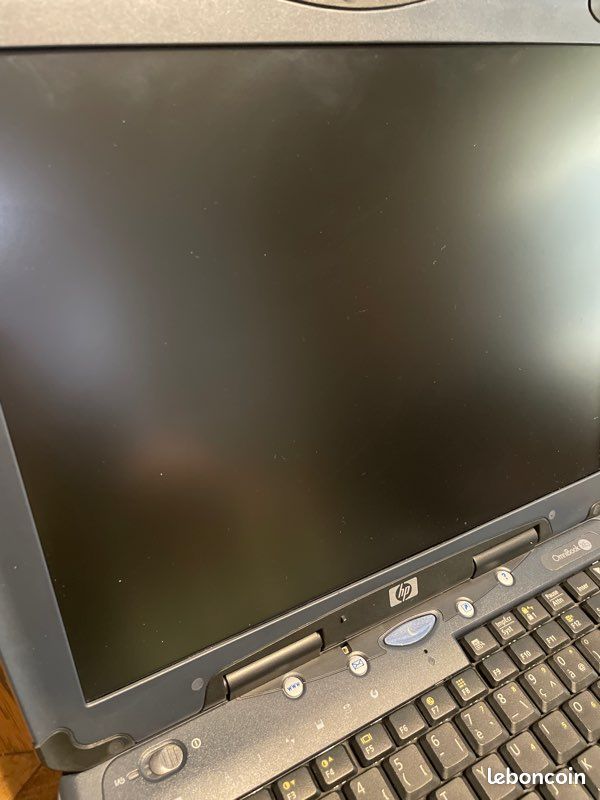 Vintage HP OmniBook 6100 laptop PC Pentium III 1.0GHz 512MB 20GB CDROM