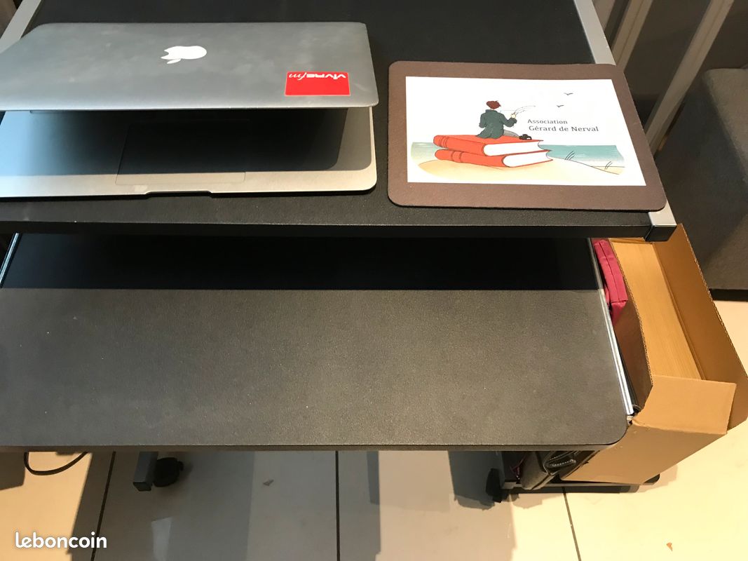 Table de bureau sur roulettes (image 3)