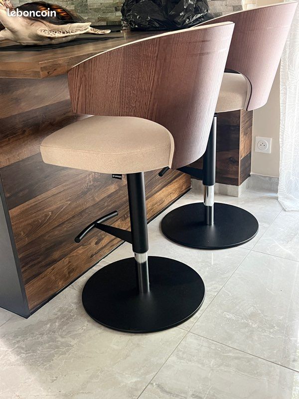 Chaise bar (image 1)