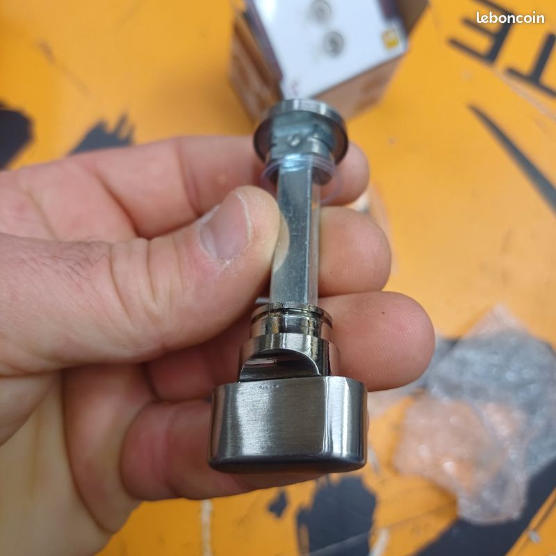 Serrure de WC ronde avec verrouillage facile. 7345 (image 5)