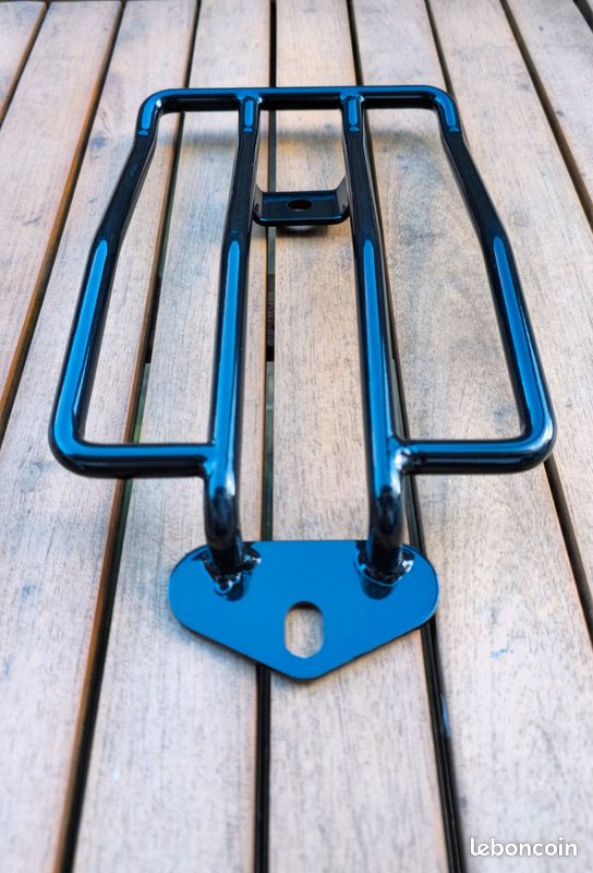 Petit Porte-bagages Harley Sportster (image 1)