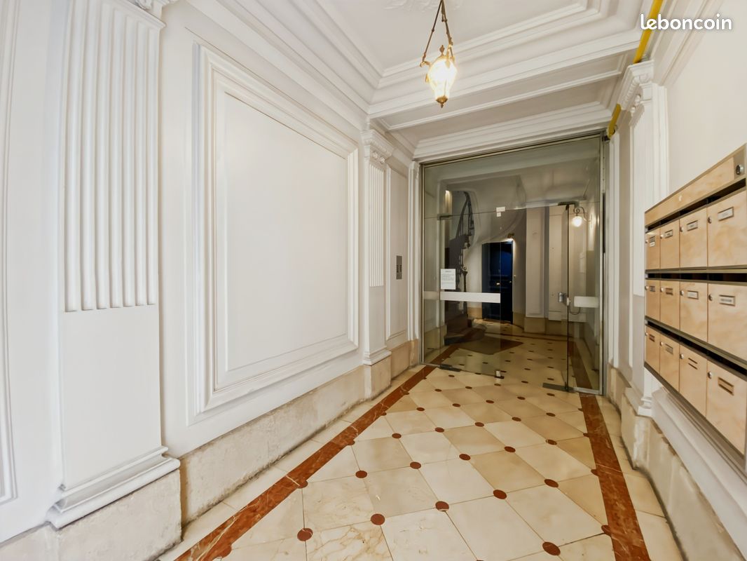 Appartement 1 pièce 15 m² · à Paris · 15 m² · 159 000 €