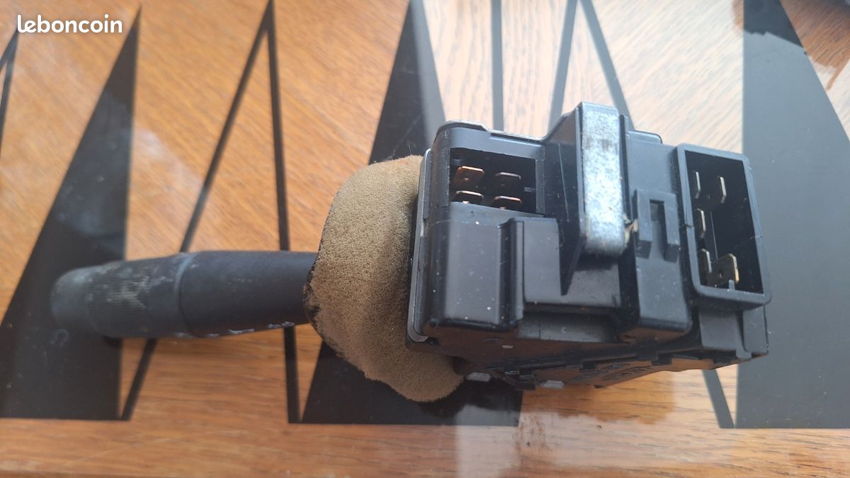 Commodo de phare PEUGEOT 205 | Prix sur AUTODOC