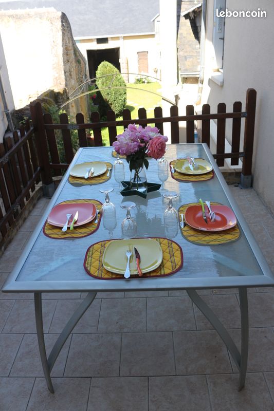 Table de jardin (image 3)